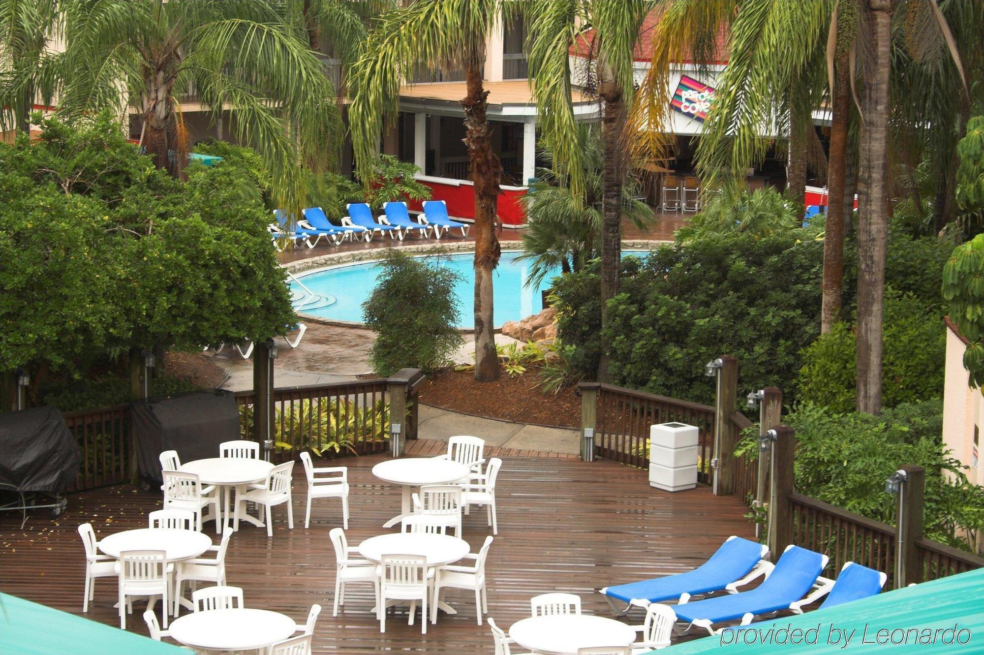 Baymont By Wyndham Tampa Near Busch Gardens Hotel Restaurant photo